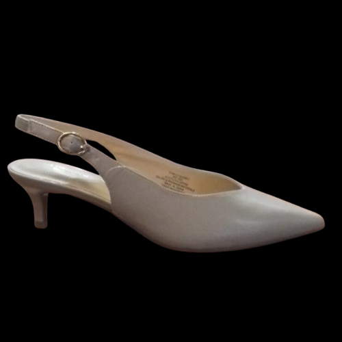Women's Liz Claiborne Quebec Pointed Toe Kitten Heel Pumps - Taupe - 9.5 - NIB
