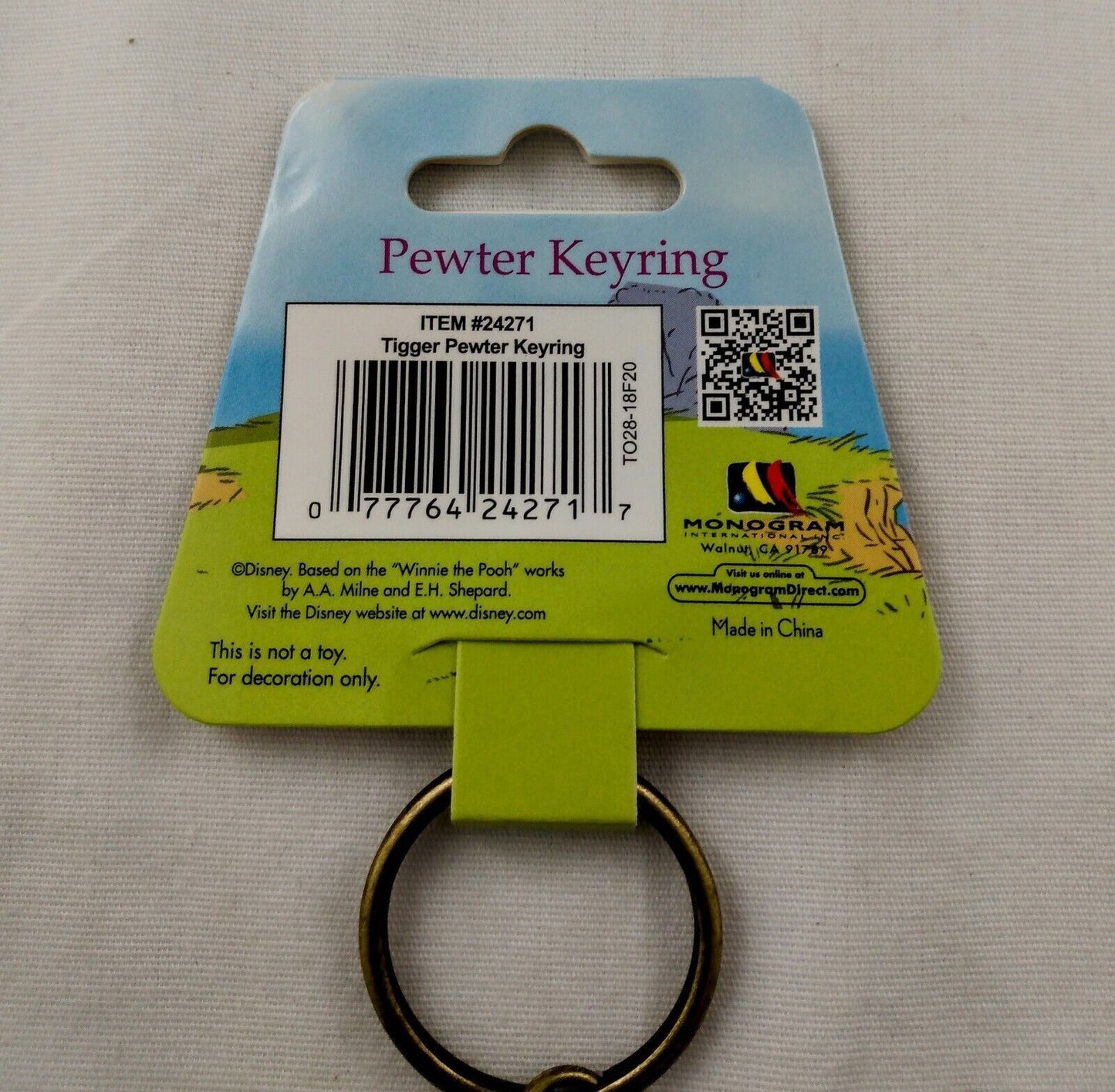Disney Tigger Figurine Gold Colored Pewter Key Chain-New-!!!