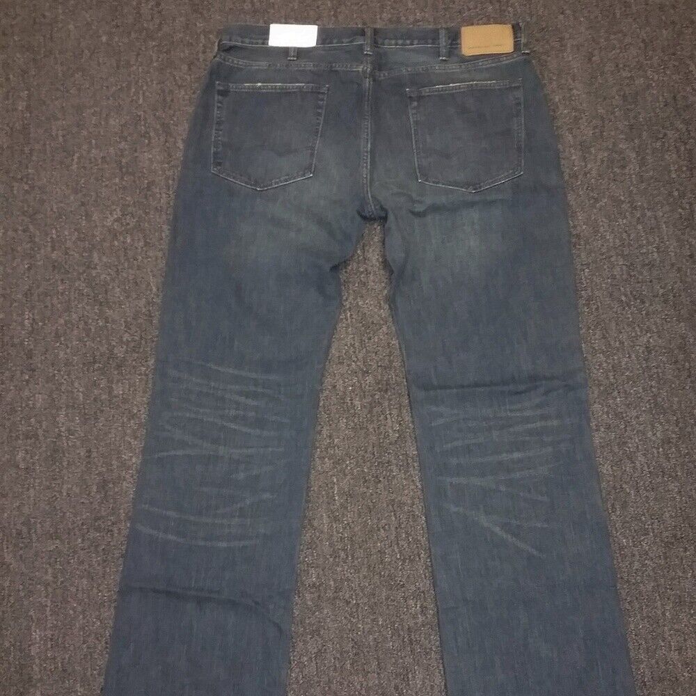 AEO Mens Original Bootcut Dark Wash No. 4292 - 38X30- New with Tags