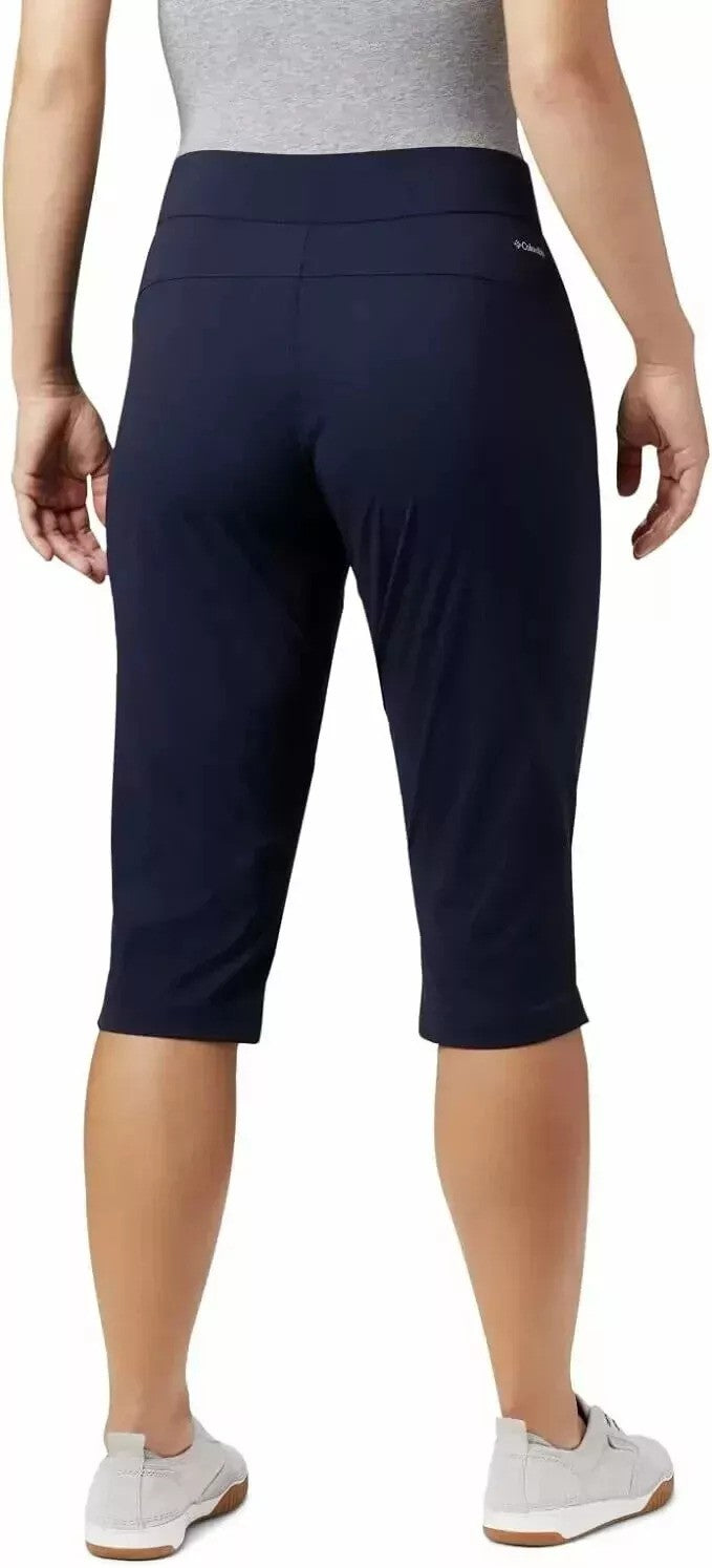 Columbia Women's Active Fit Pull On Capri Pants L Navy NWT