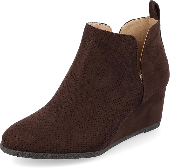 Journee Collection Women's Mylee Ankle Boot Brown NIB
