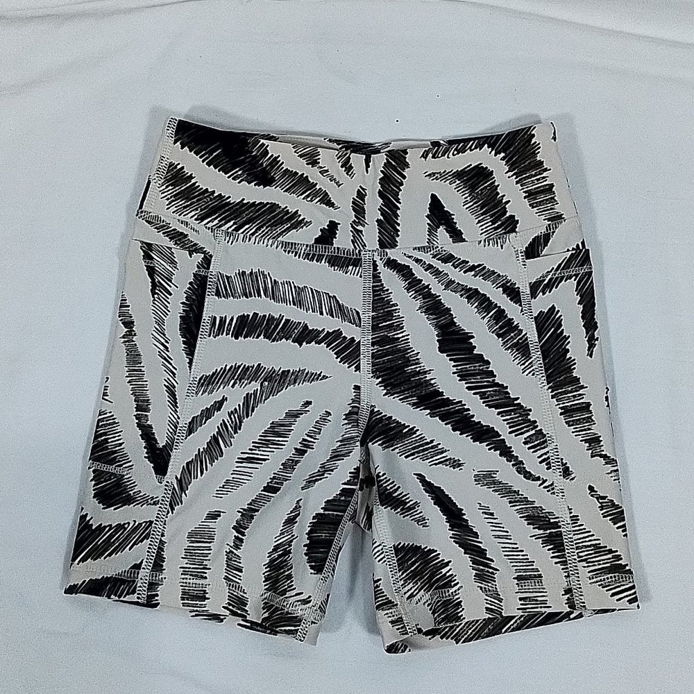 Girl's Mid Rise Bike Short Zebra Light Sand -Size: Small- New with Tags