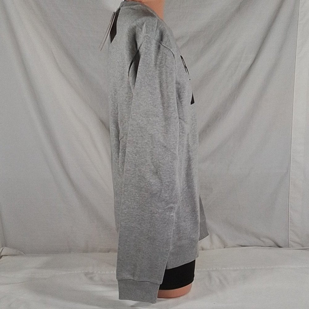 Men's Reebok Crew Neck Long Sleeve Sweatshirt Medium Grey Heather Size: L - NWT