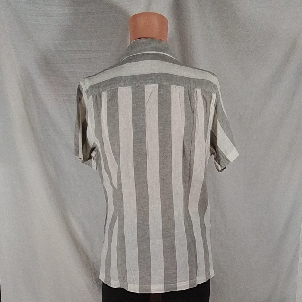 Men's Mutual Weave Regular Fit Grey Striped Linen Button Down Size: Small - NWT