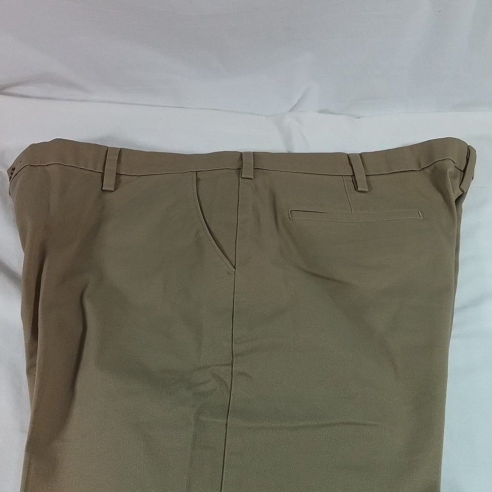 Dockers Big & Tall Smart 360 Flex Classic Fit Workday - Khaki - 44x29 - NWT