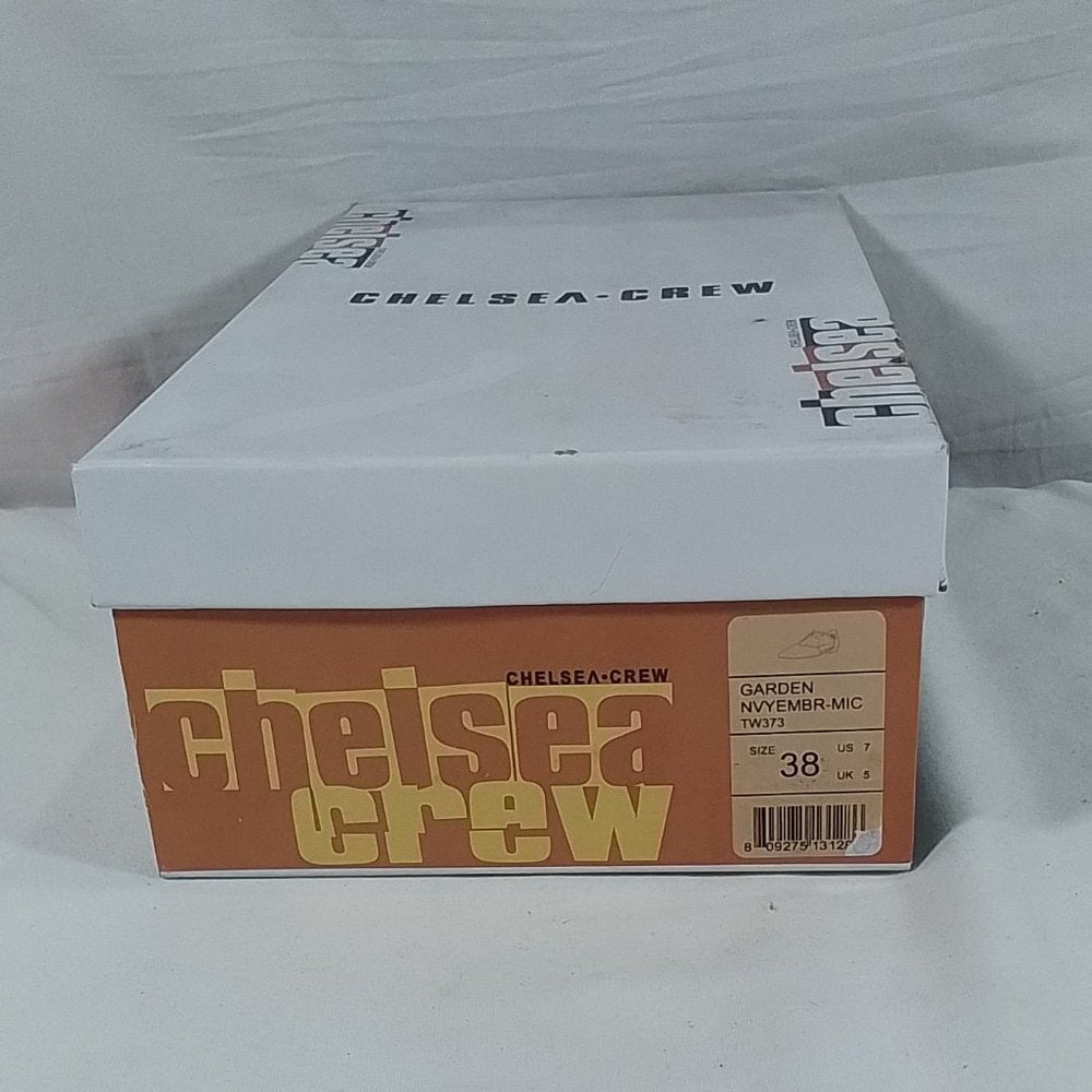 Women's Chelsea Crew Garden Pointed Toe Flats Navy Size: 7 - New in Box