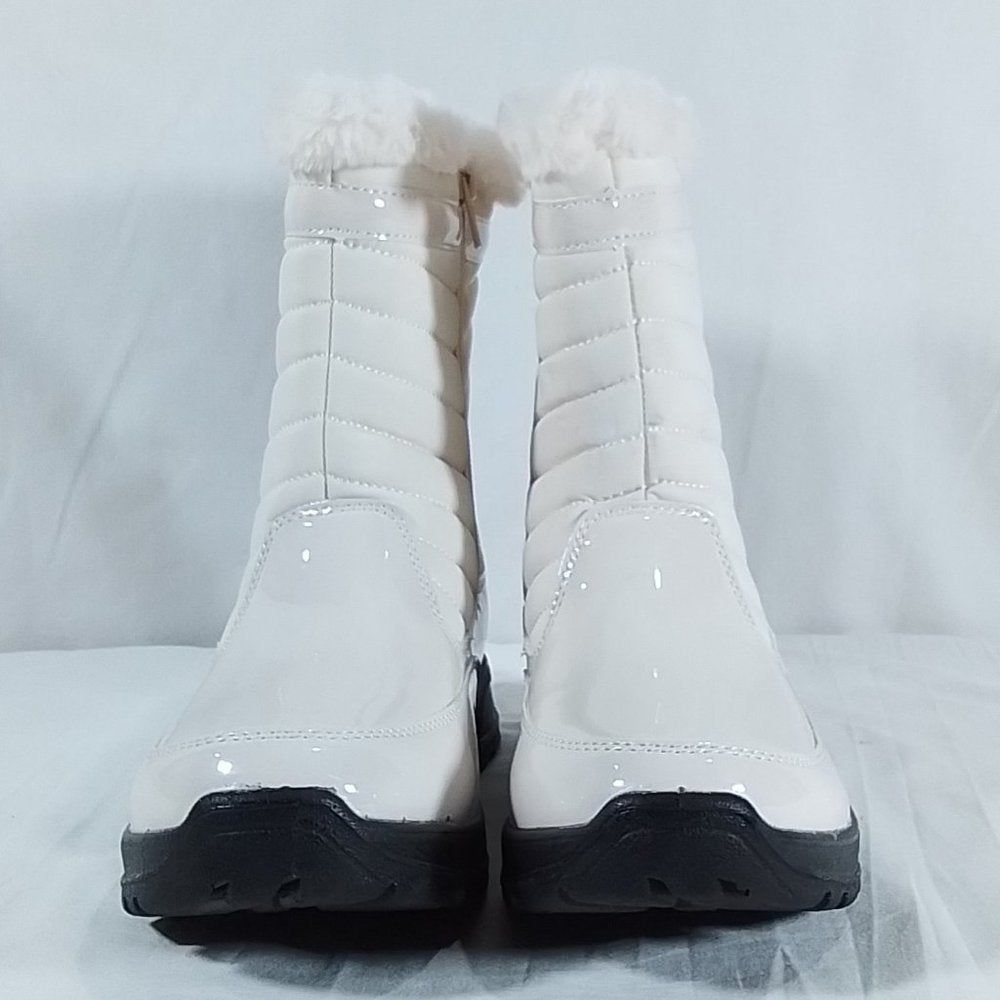 Easy Street Women's Frazer Winter Boots Winter White Patent - Size 7.5 || NIB