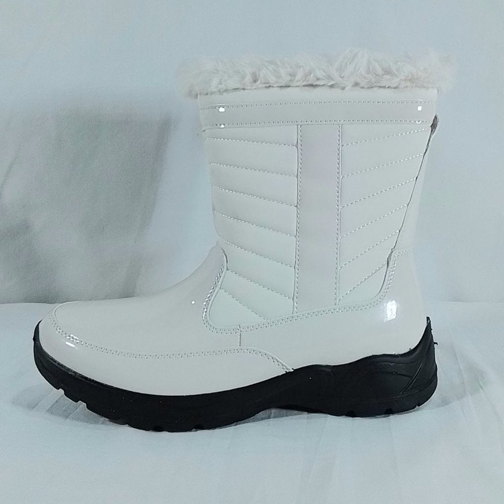 Easy Street Women's Frazer Winter Boots Winter White Patent - Size 7.5 || NIB