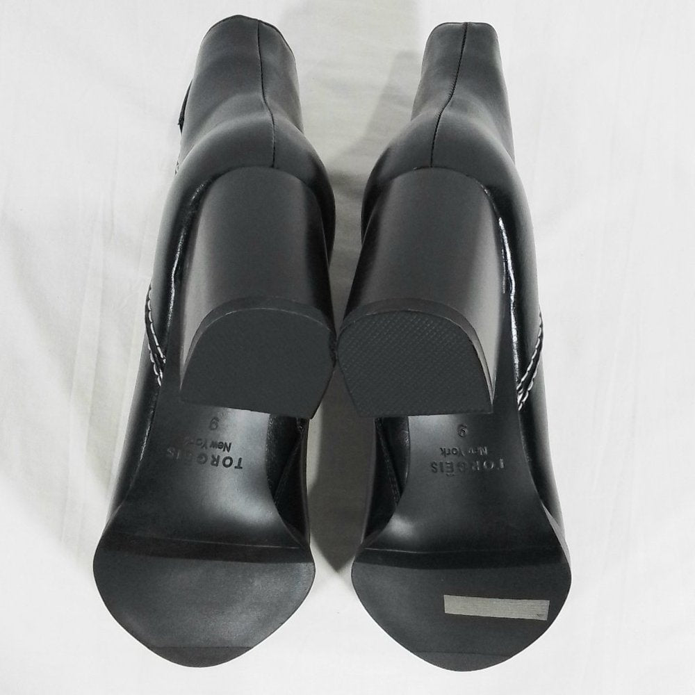 TORGEIS Women's Daralyn Ankle Boot - Black - 9 - NIB