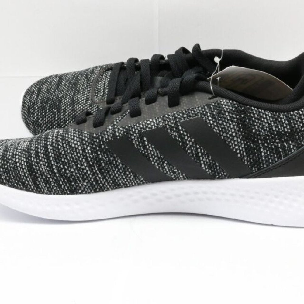 Adidas Men's Pure motion Runner Shoes - 9.5 Medium - Black & White - NIB