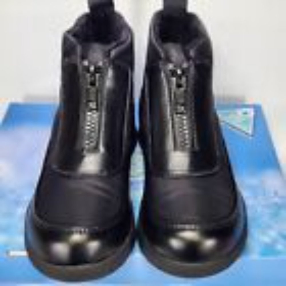 Easy Street Women's Nyky Waterproof Booties - 8.5 Medium - Black - NIB