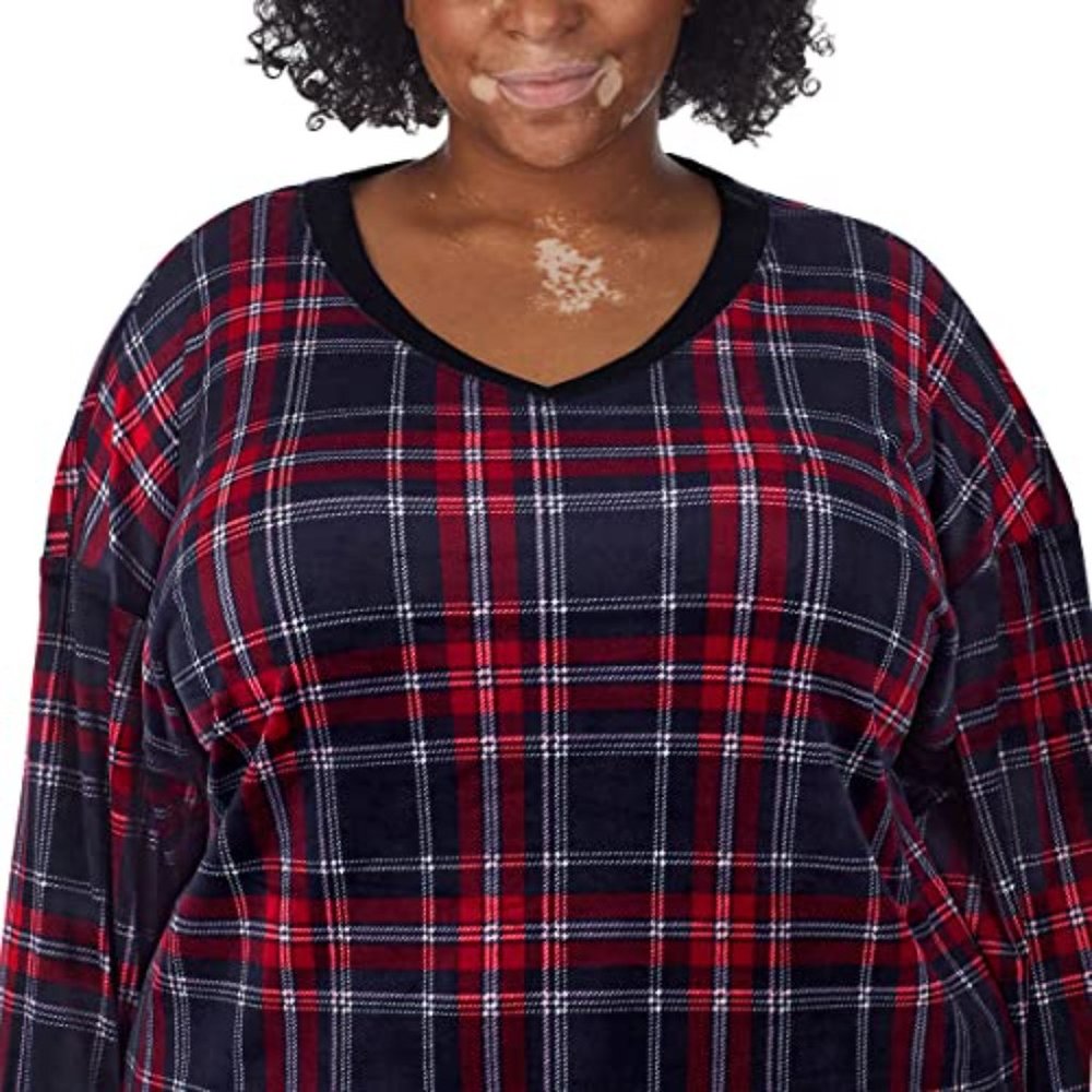 Nautica Women's 2 PC Lightweight Fleece Pajama Set - Medium - Red Plaid - NWT