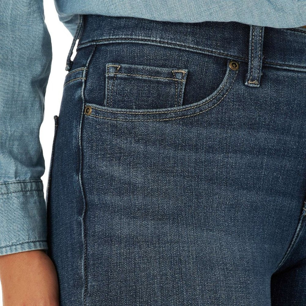 Lee Ultra Lux Comfort Straight-Leg Jeans - 12 Petite Short - Blue - NWOT