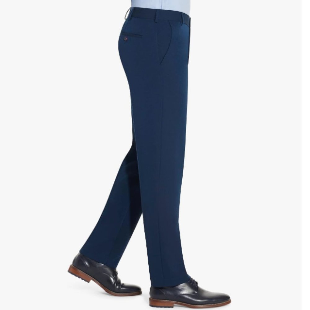 Van Heusen Men's Ultra Flex Classic Fit Flat Front Pant - 36x30 - Ice Blue