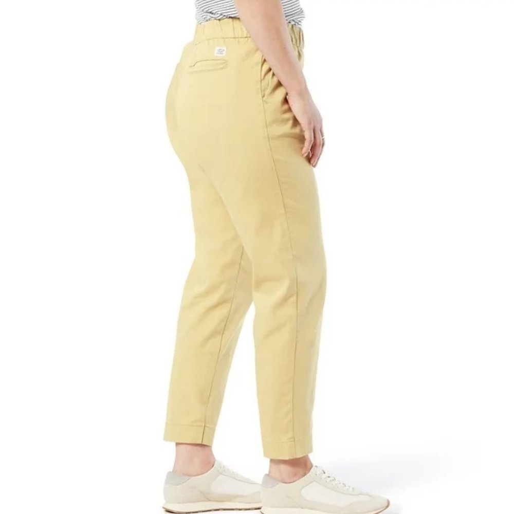 Levi's Women's S Pull-On Comfort Chino Pants - Medium - Cornflower/Tan - NWT