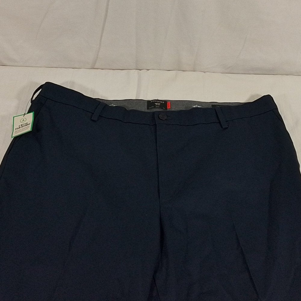 Men's Dockers Fit Signature Iron Free Khaki - Navy - 30 x 32 - NWT