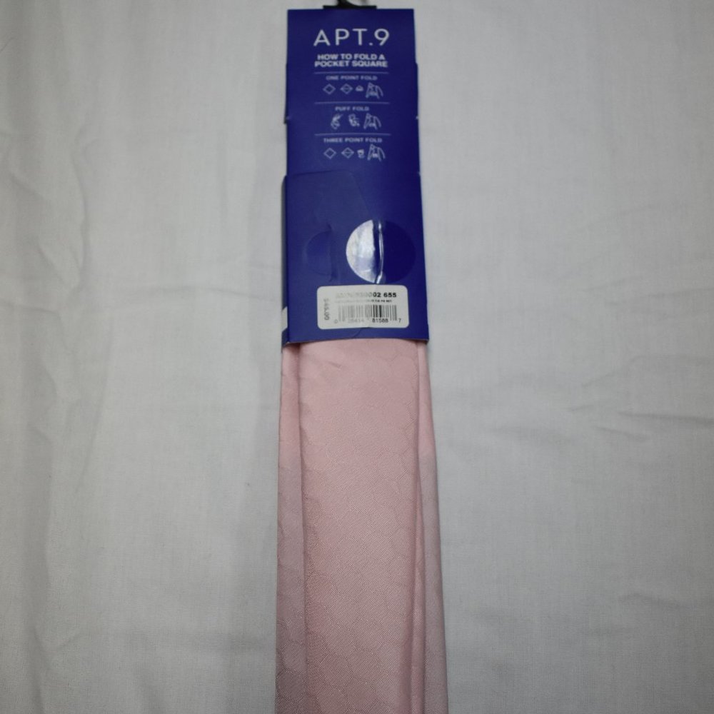 Apt. 9 NWT Mens Tie w/Pocket Square Pink & Print