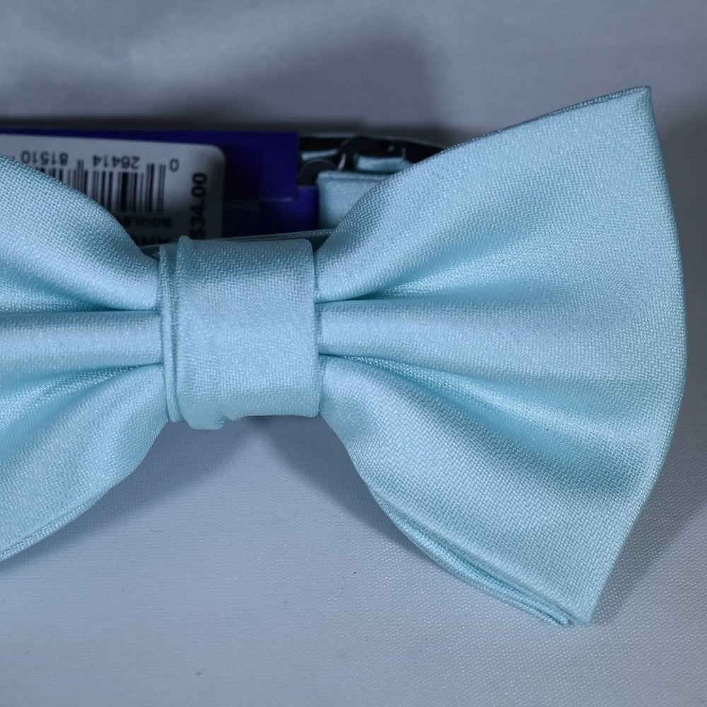 Apt. 9 NWT Solid Bow Tie Mint