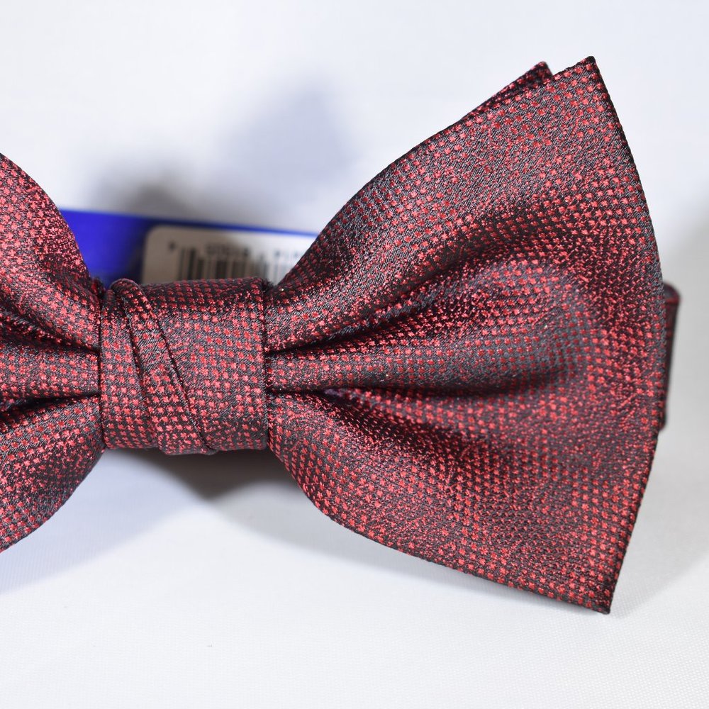 Apt. 9 NWT Bow Tie Red Floral Pattern