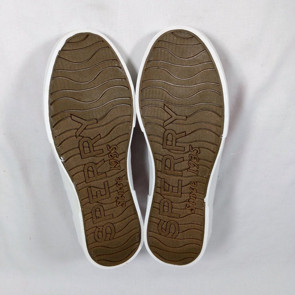 New Sperry Pier Boat Shoe- Size 6- Nantucket Red