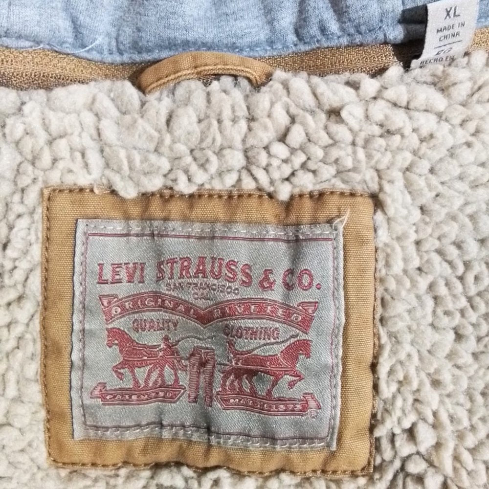 Levi's Washed Cotton Sherpa Lined Trucker Jacket-Khaki- Small -New with Tags