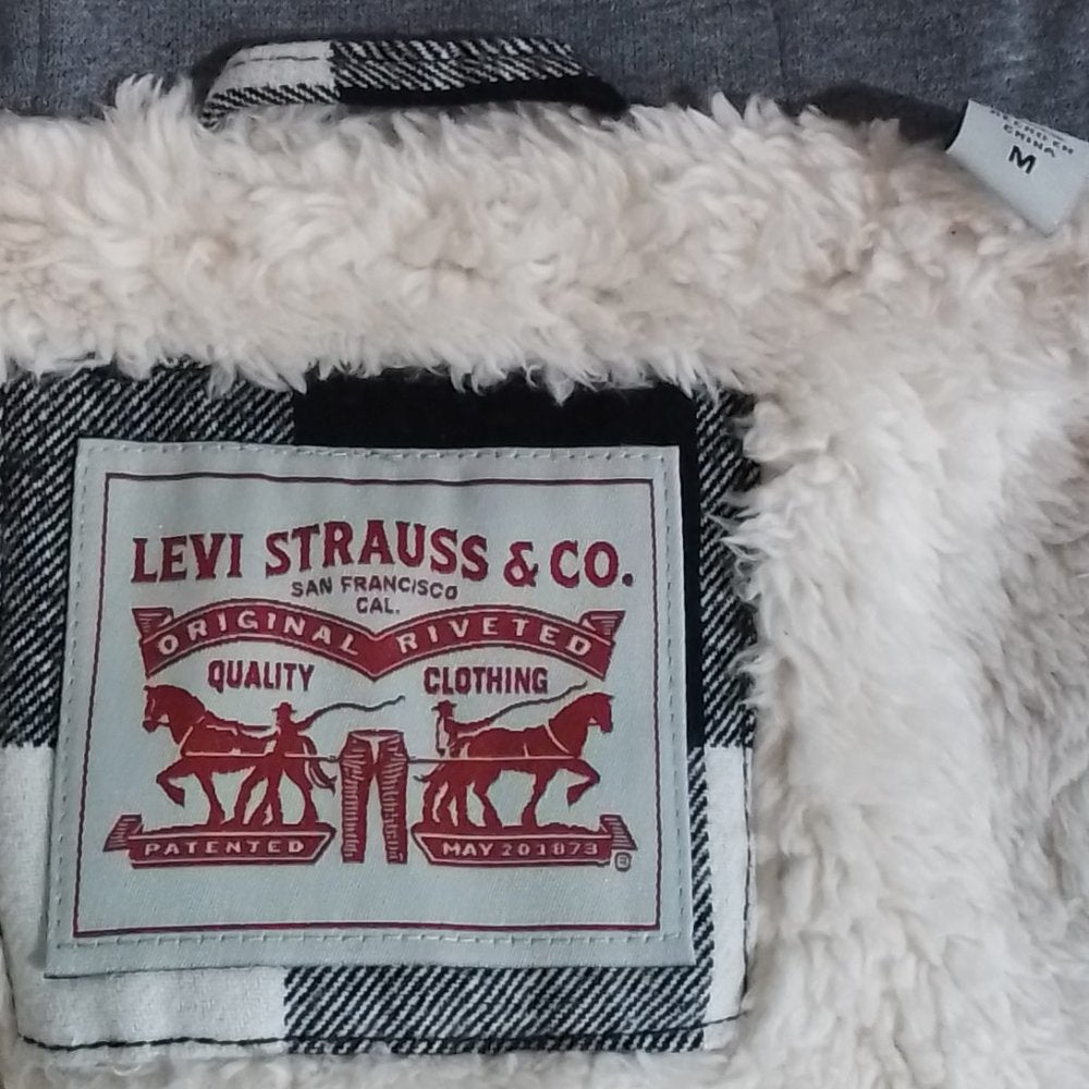 Levis Sherpa Lined Hooded Shirt Jacket-Black/White Plaid-Med-New without Tags