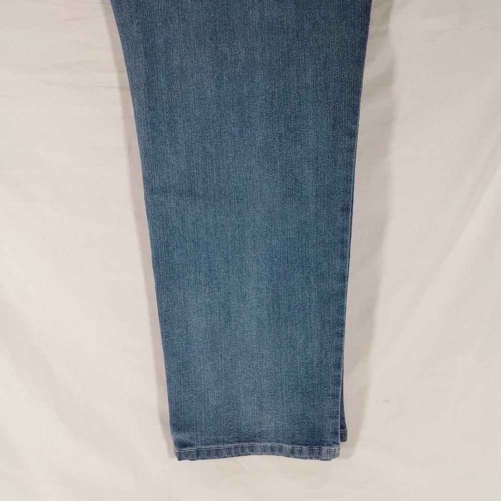 Gloria Vanderbilt Amanda Tapered Leg Classic Rise Jeans-Zermatt-24W