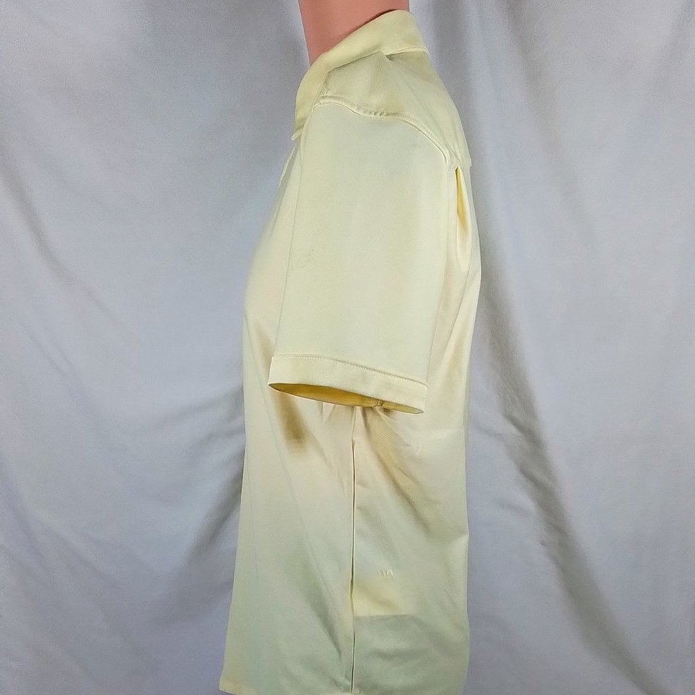 VRST Men's Short Sleeve Button Down Shirt-Butter Yellow Heather-Various Size-NWT