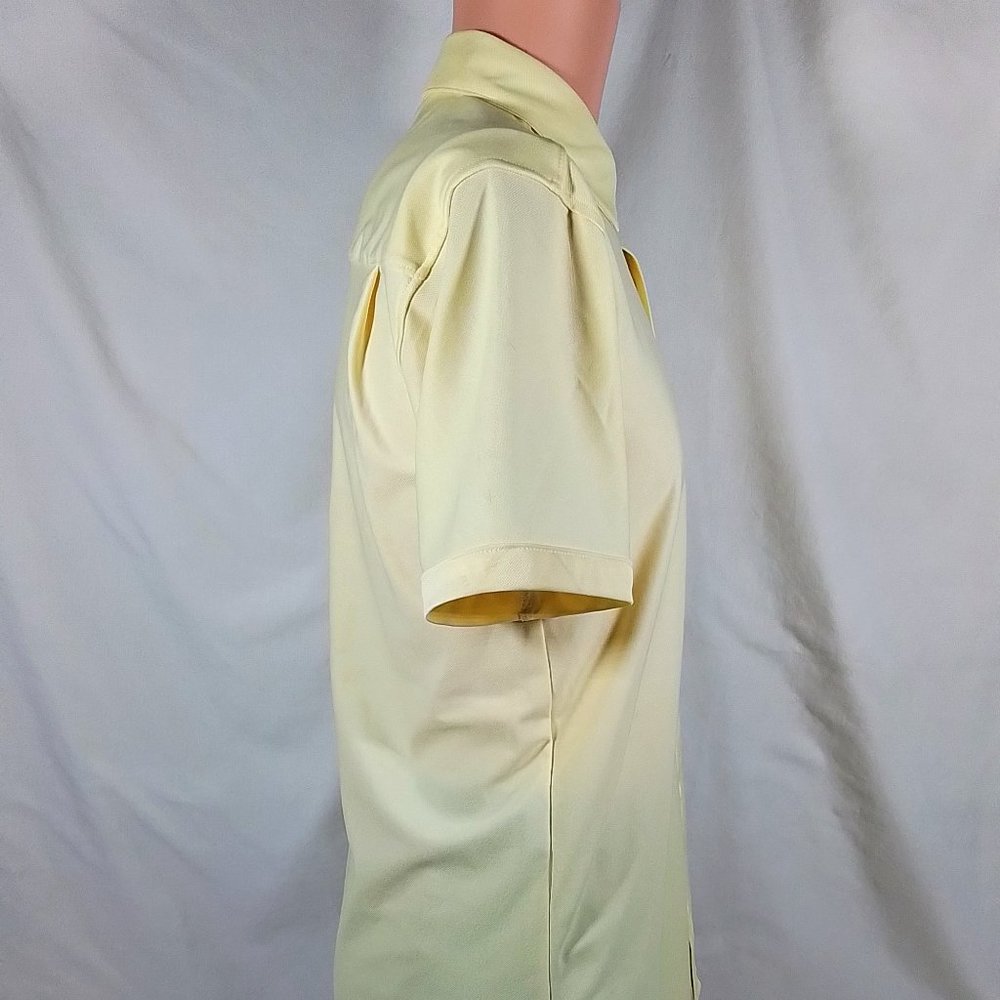 VRST Men's Short Sleeve Button Down Shirt-Butter Yellow Heather-Various Size-NWT