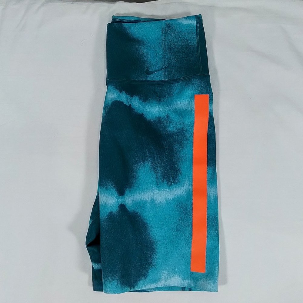 Women's Nike One Luxe Mid Rise Printed Training Short-Ash Green/Rush Orange-XS