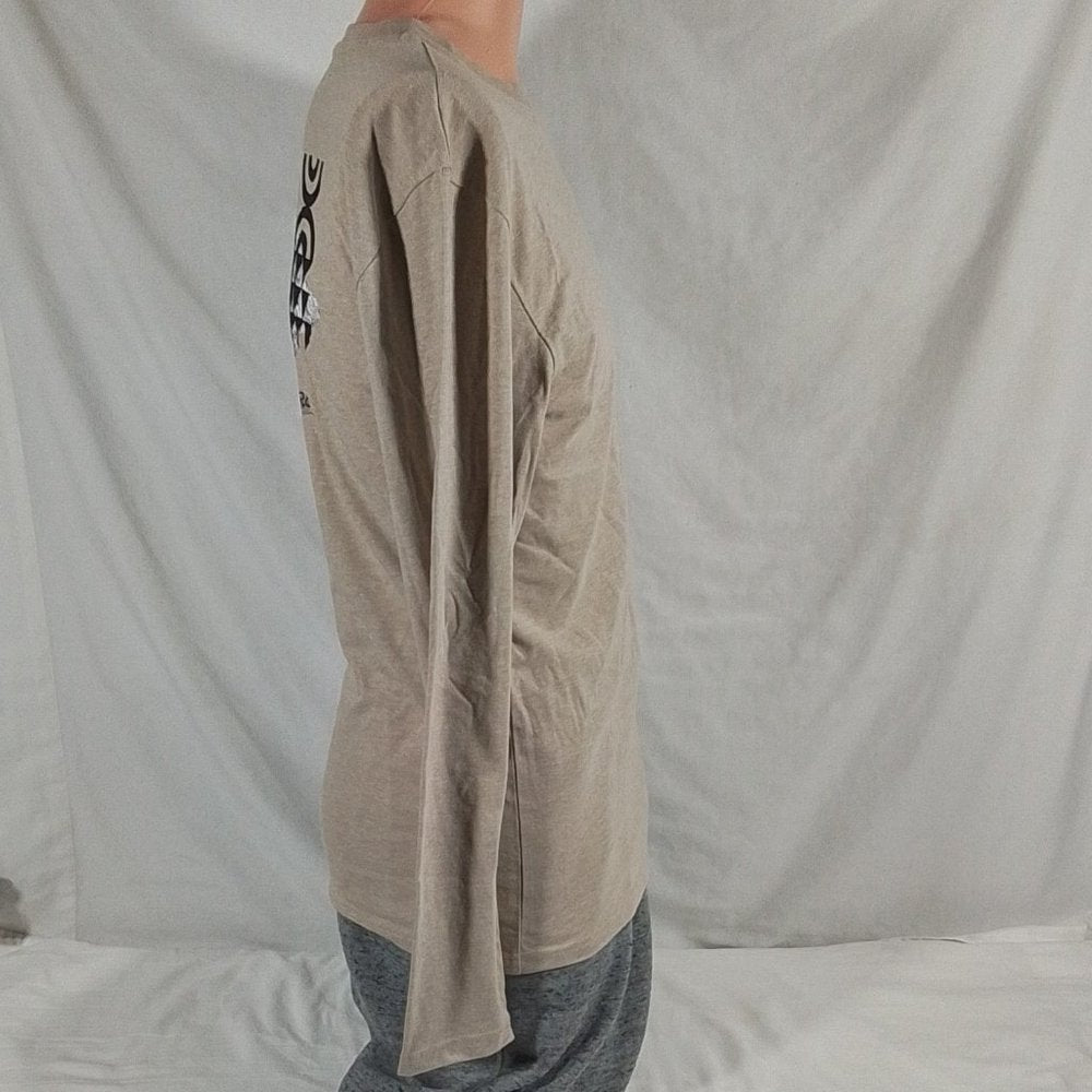 Men's Alpine Design Long Sleeve Free to Roam Graphic T-Shirt Beige Size S-NWT