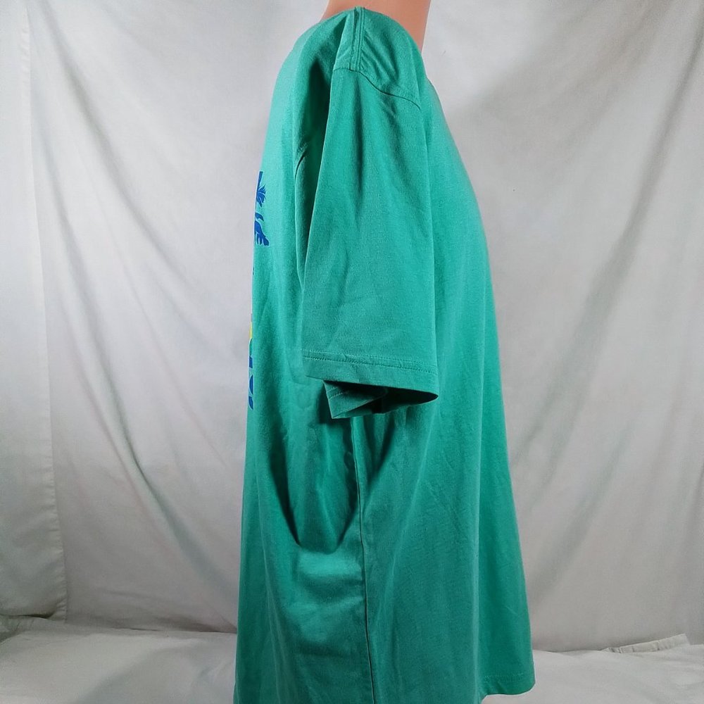 Men's Chubbies Classic Pocket Aquamarines T-Shirt-Mint Heather- Small - NWT