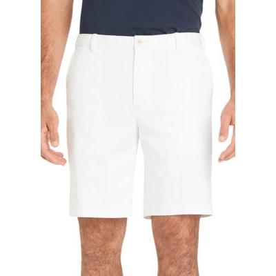 Izod Saltwater Relaxed Classics Stretch  9.5" Inseam White NWT