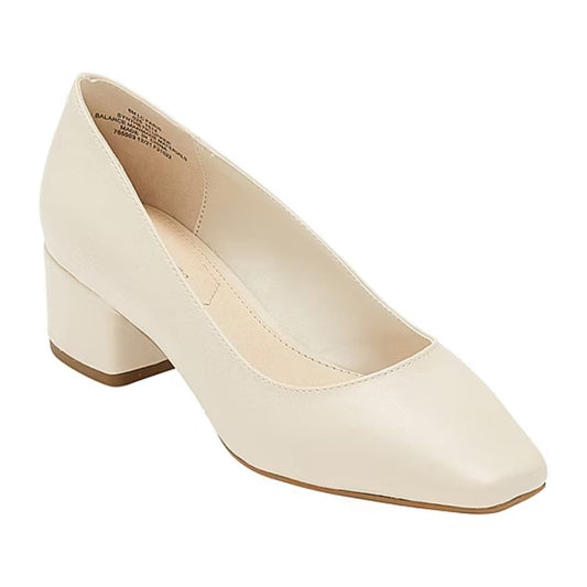 Women's Liz Claiborne Faris Block Heel Pumps - Cream - 8.5 - NIB