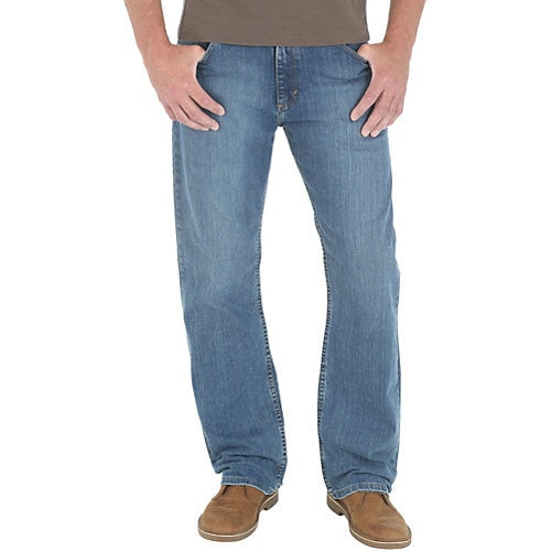 Men's Wrangler Straight Fir Jeans - Gibson - 33x30 - NWT