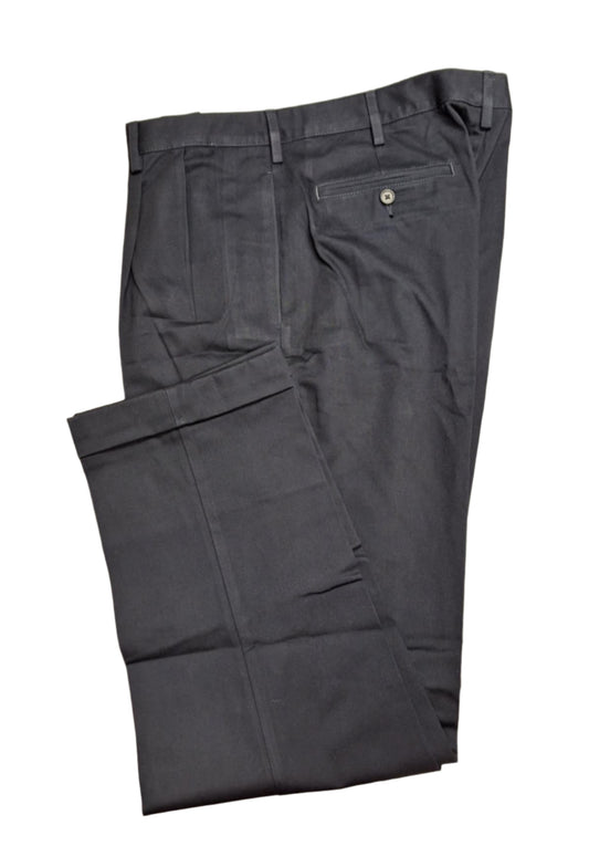 Lands' End Men's Traditional Fit Pleated Front Chino Pants 33x31 NWOT
