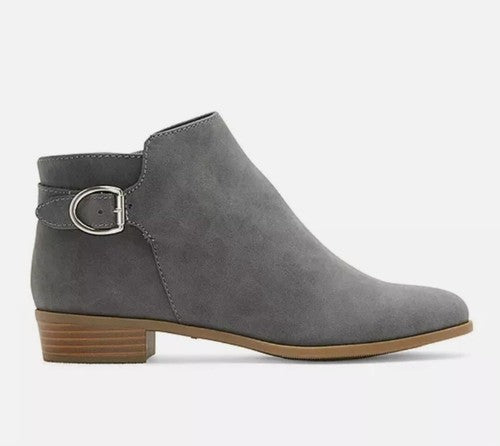 Women's St John's Bay Rayford Stacked Heel Booties - Grey - 11W - NWOB