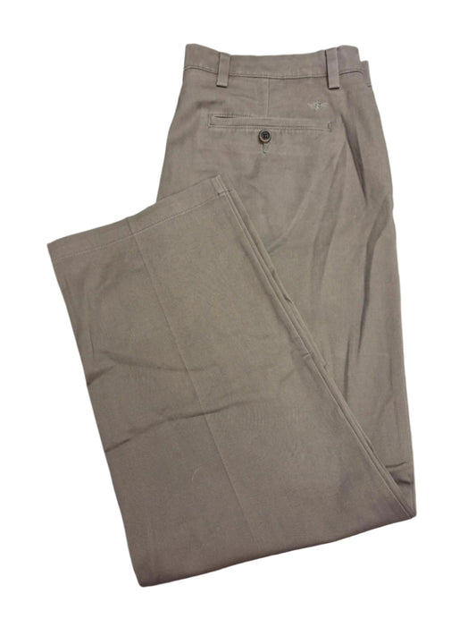 Dockers Men's Classic Fit Khaki Pants 36x29 NWOT