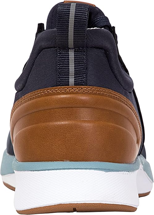 Deer Stags Men's Cranston Sneakers 8 NIB