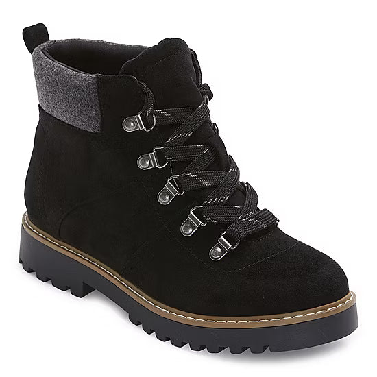 Women's St. John's Bay Shawna Hiking Boots - Black - 7W - NIB