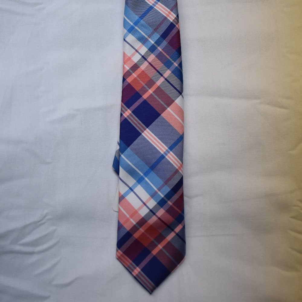 Chaps NWT 14" Clip Plaid Tie Coral/blue/Wht