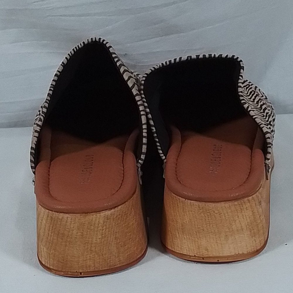 Women's Musse & Cloud  Zumima Leather Platform Mule Brown Zebra - Size: 8 -NIB