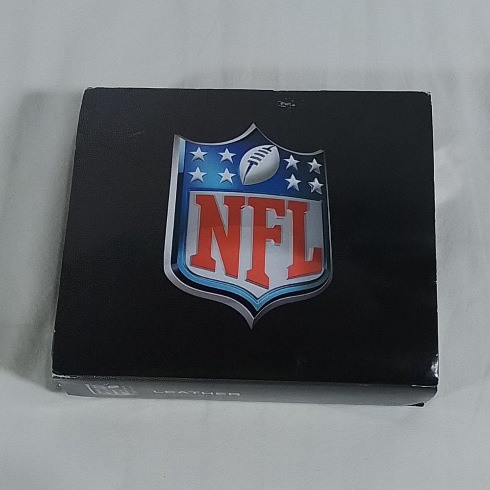 Men's Rico Industries Dallas Cowboys Bifold Brown Leather Wallet - NWT