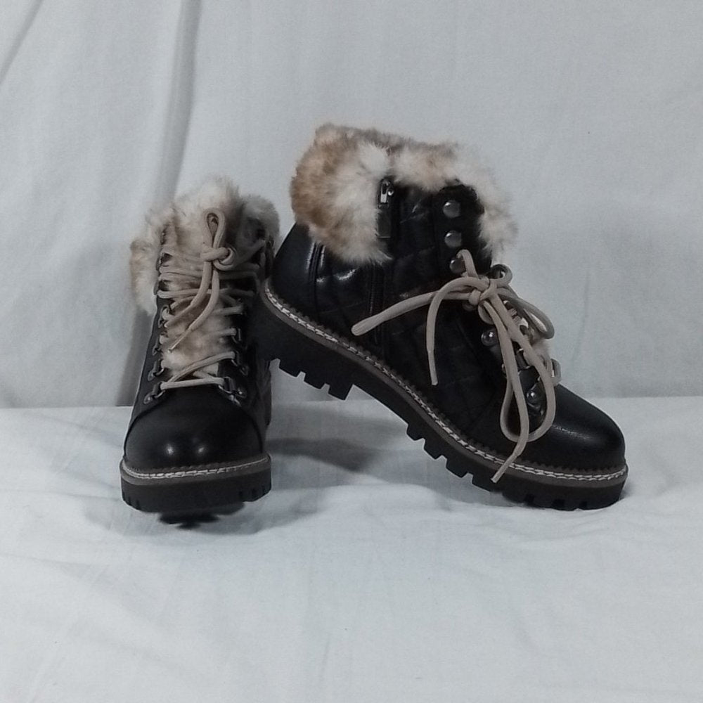 Women's Scoop Quilted Hiker Boots with Faux Fur Trim - Black - 7 - NWT