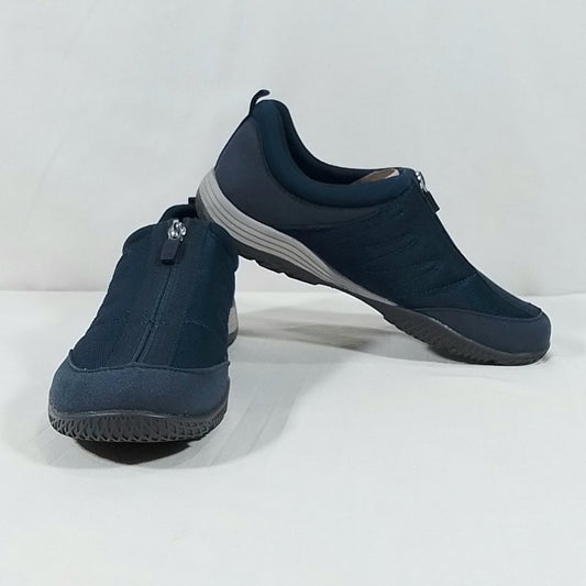 Easy Spirit Women's Bestrng Clogs Wide Width Dress Blue - Size 8.5 || New in Box