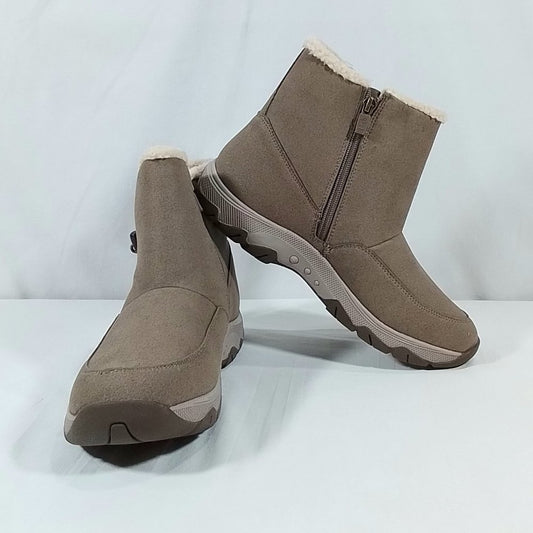 Easy Spirit Women's Exparunn Ankle Boot - Taupe - Size 10M || New In Box