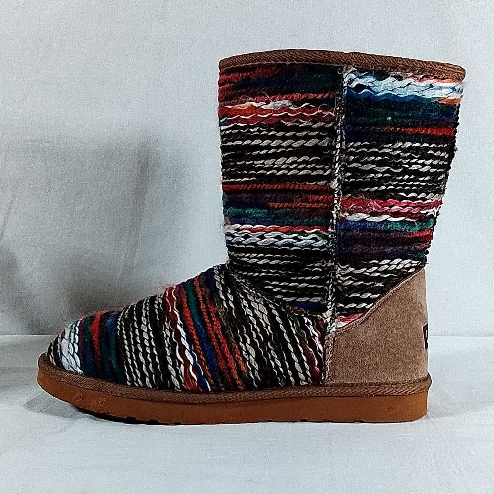 Lamo Women's Juarez Wool Lined Fashion Pull On Boot - Chestnut - Size 9 || Used