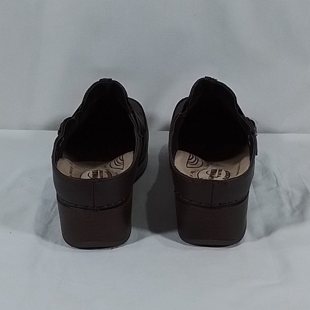 Women's Easy Works By Easy Street Shirley Leather Work Clogs - Brown - 9.5 - NIB