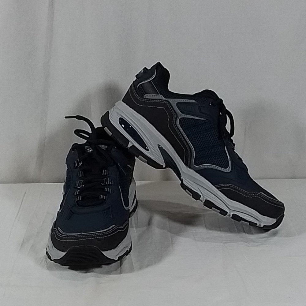 Men's Skechers Vigor 3.0 Shoes - Navy & Black - 8 - NIB ** See Notes