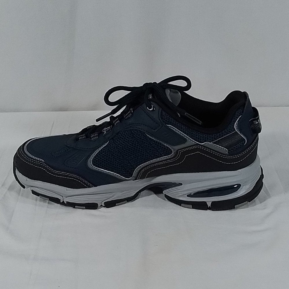 Men's Skechers Vigor 3.0 Shoes - Navy & Black - 8 - NIB ** See Notes